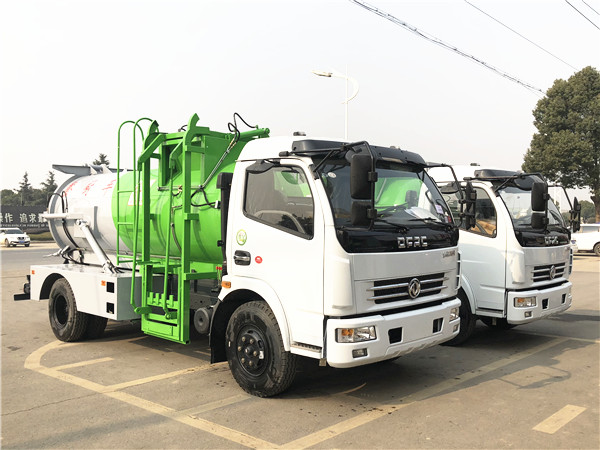 東風(fēng)大多利卡餐廚垃圾車(chē)