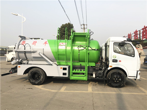 東風(fēng)大多利卡餐廚垃圾車
