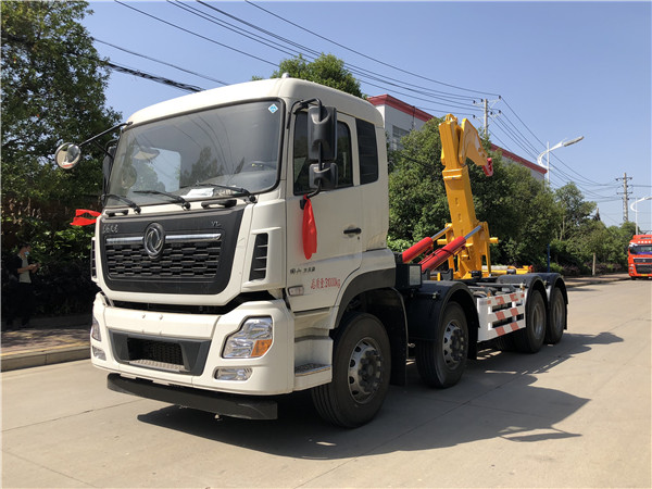 東風(fēng)天龍前四后八勾臂垃圾車