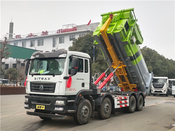 汕德卡前四后八25噸勾臂車(chē)