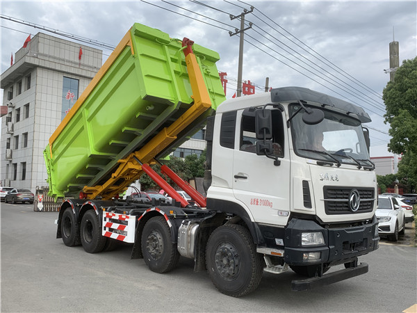 25噸東風天龍8×4勾臂車