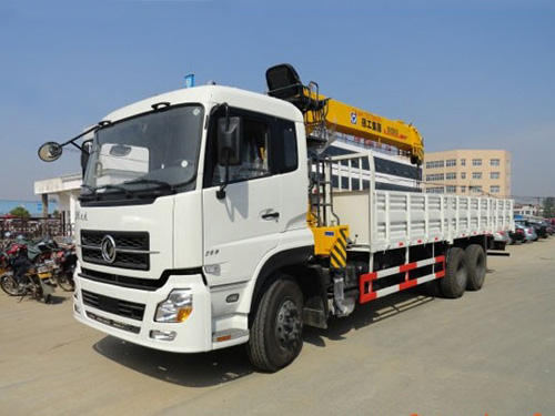 和諧的汽車社會(huì)孕育健康的汽車產(chǎn)業(yè)