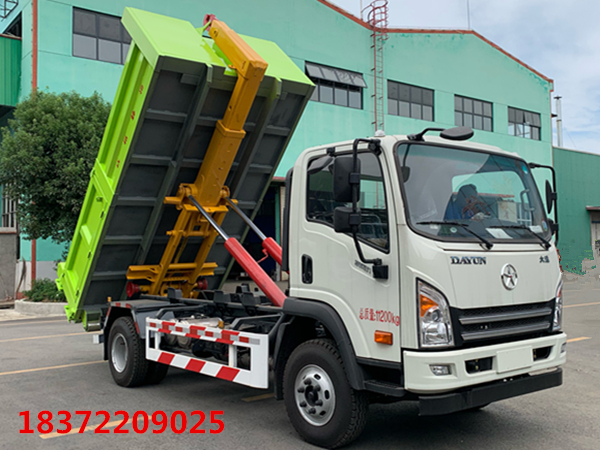 如何選購(gòu)勾臂式垃圾車？