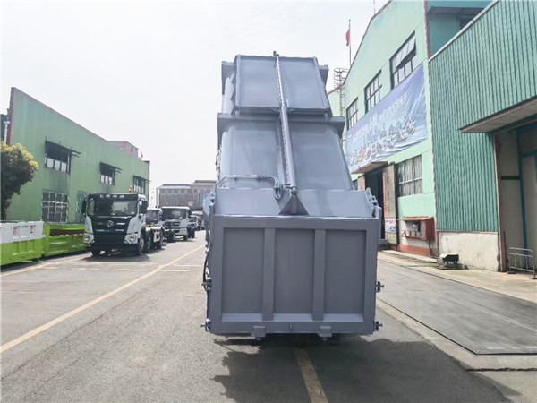 12噸重汽豪曼勾臂車