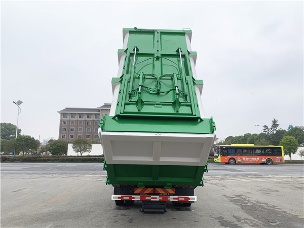 東風(fēng)華神折臂污泥車