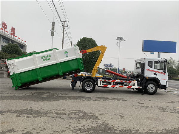 東風(fēng)華神折臂污泥車
